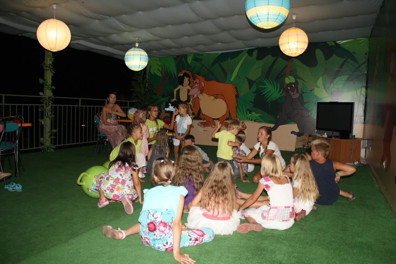 Green Hotel-Club Zatoka Esterno foto